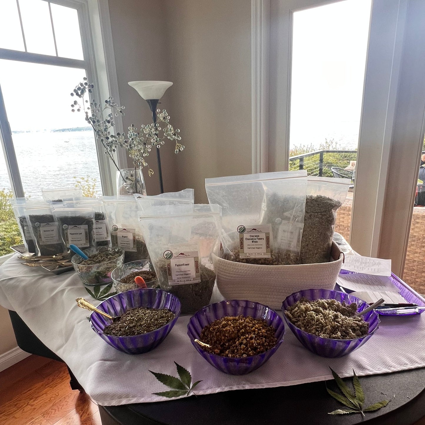 High Tea Party with Herbal Blend Bar (10-12 ppl)