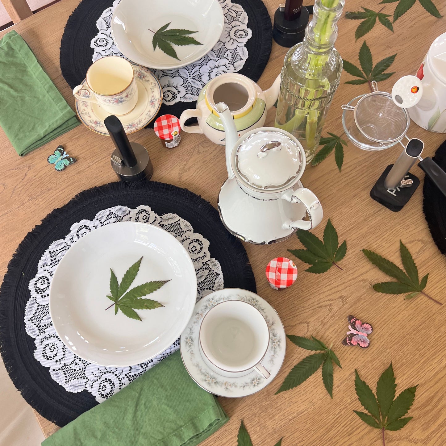 High Tea Party with Herbal Blend Bar (10-12 ppl)