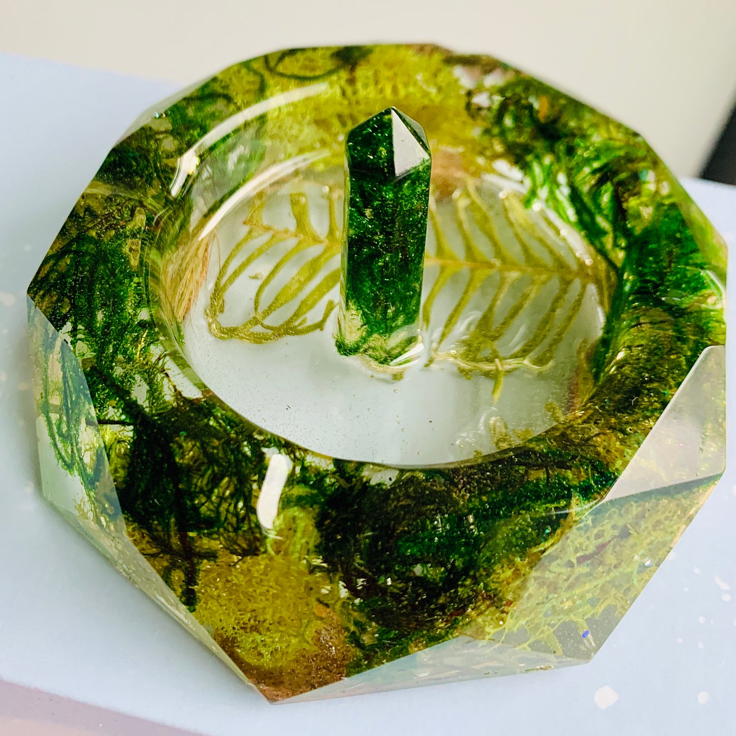 LivTray with Crystal Ring Holder - Mossy Dreams