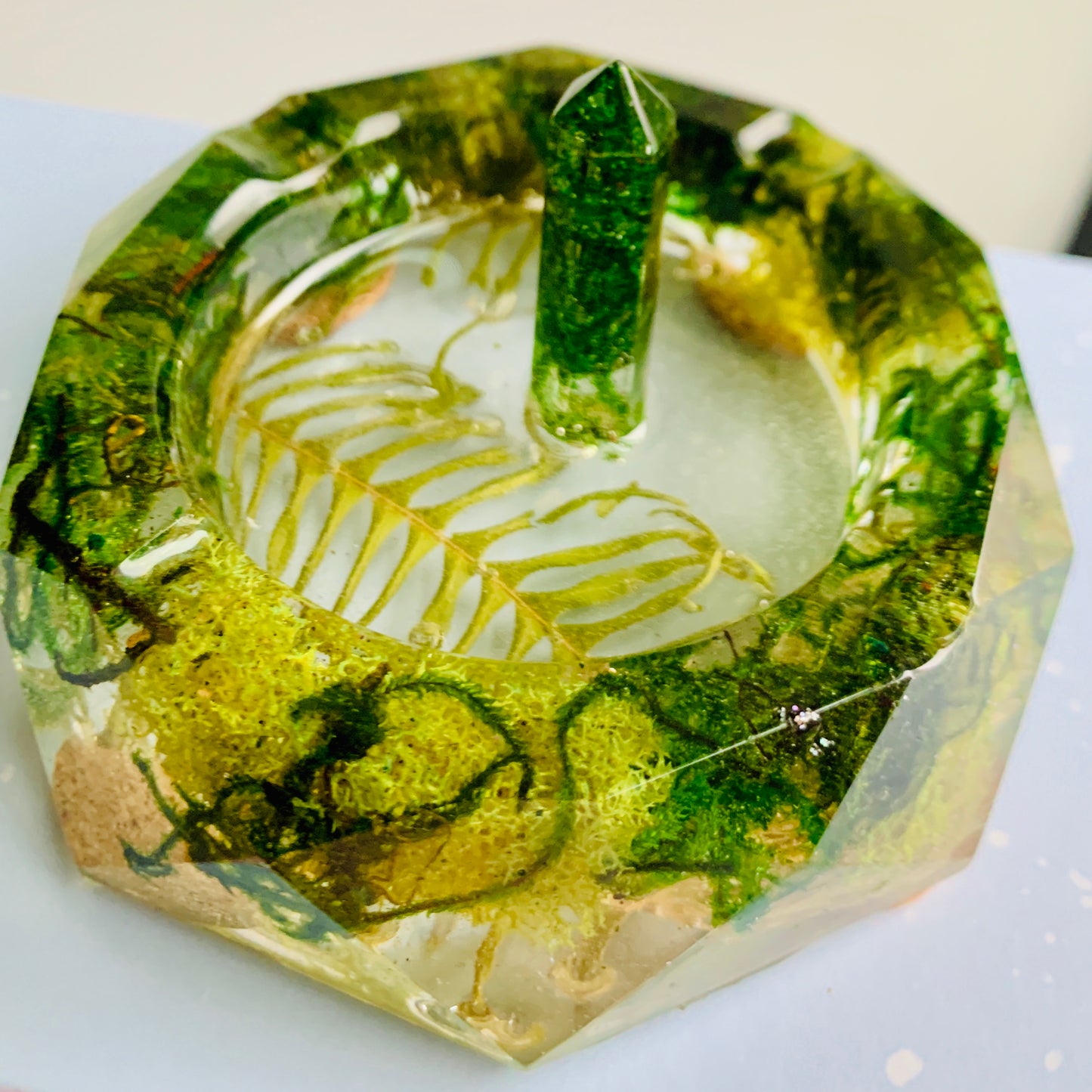 LivTray with Crystal Ring Holder - Mossy Dreams